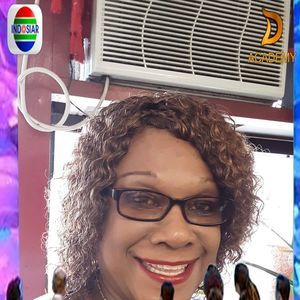 Meet your Posher, Marie